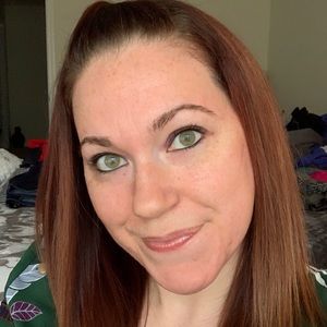 Meet your Posher, Justine